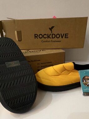 RockDove Men’s Yellow Slip-On Loafers